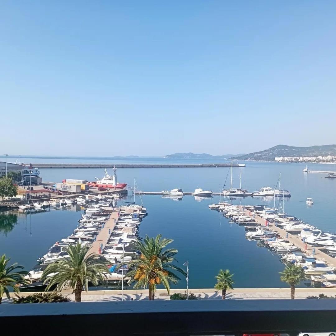 Seaview Kavala Port Apartment Екстериор снимка